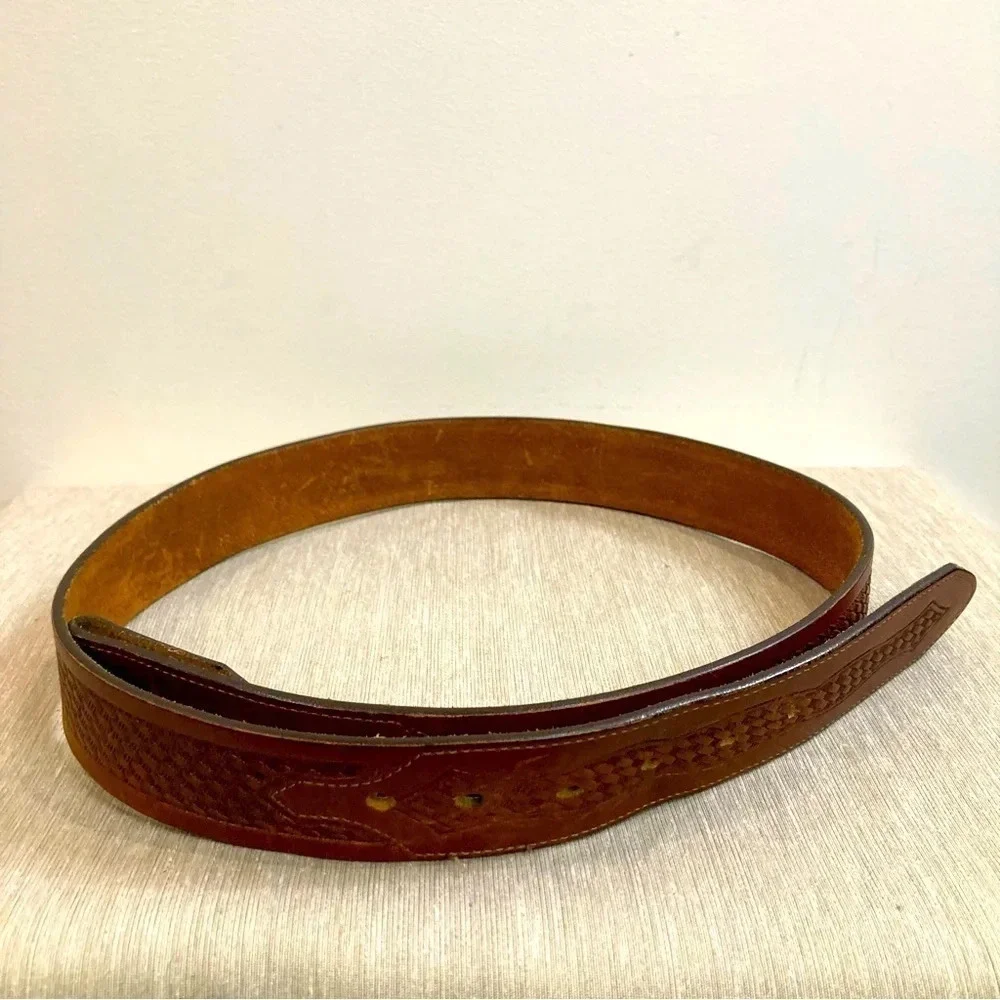 JUSTIN Tooled Leather Belt with Eagle Design Bring your Own Buckle - Picture 1 of 8